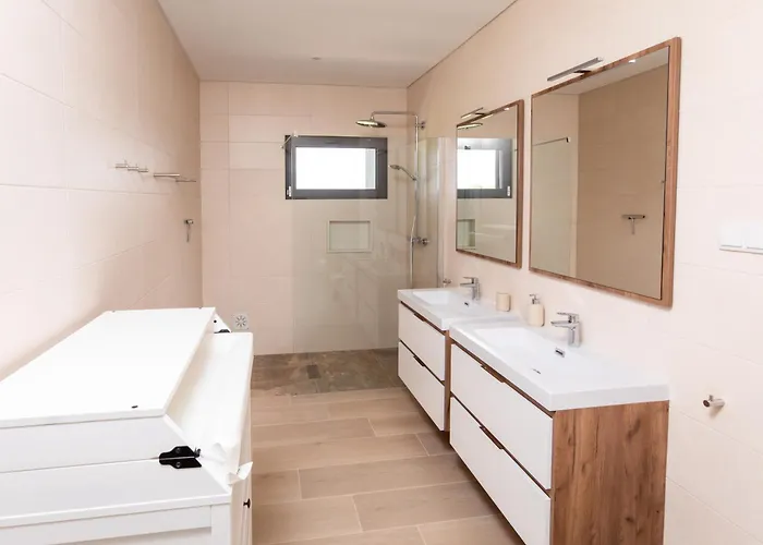 Casa Barbónica Piscina Privada Barrolobo